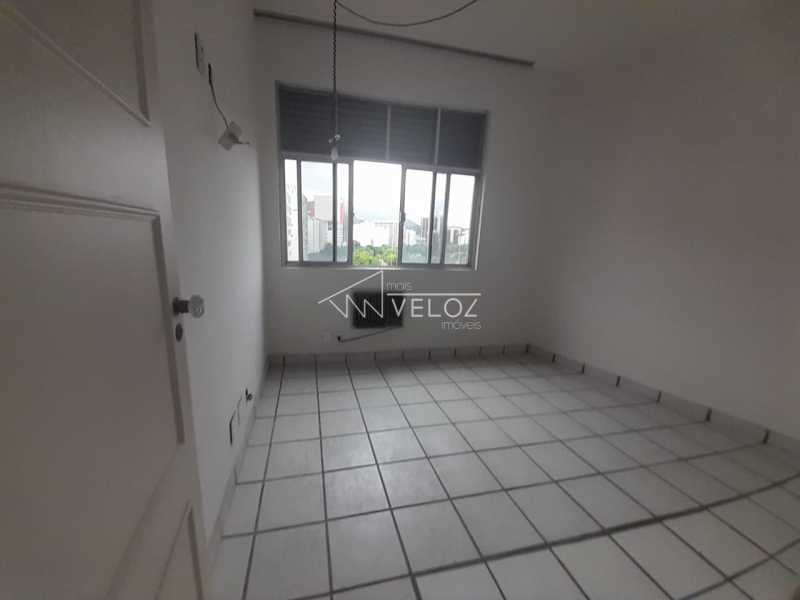 Apartamento à venda com 3 quartos, 83m² - Foto 11