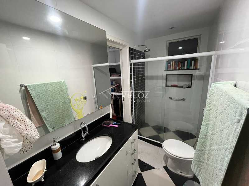 Apartamento à venda com 3 quartos, 96m² - Foto 19