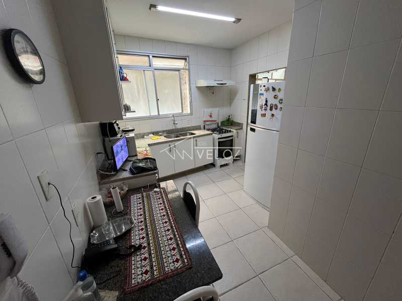 Apartamento à venda com 3 quartos, 96m² - Foto 21