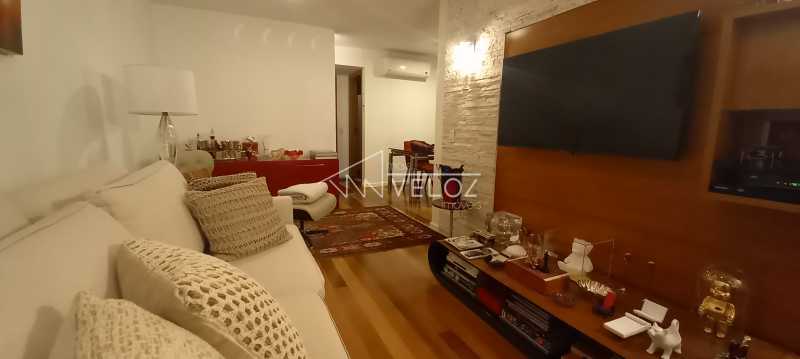 Apartamento à venda com 3 quartos, 95m² - Foto 1