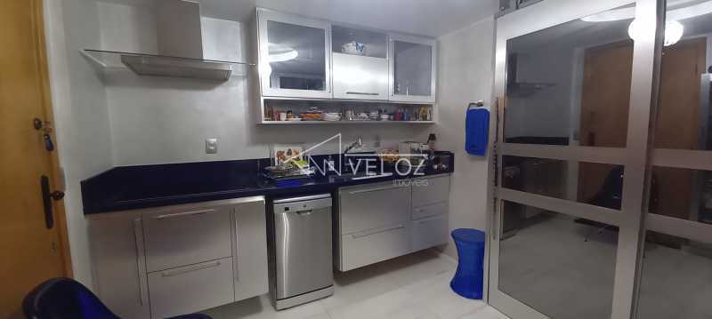 Apartamento à venda com 3 quartos, 95m² - Foto 21