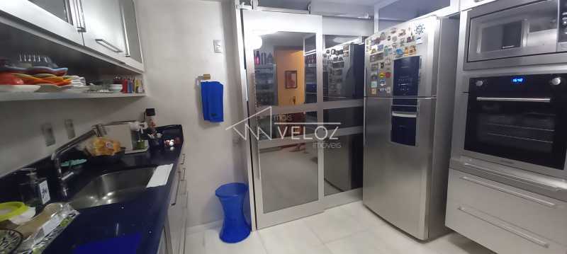 Apartamento à venda com 3 quartos, 95m² - Foto 22