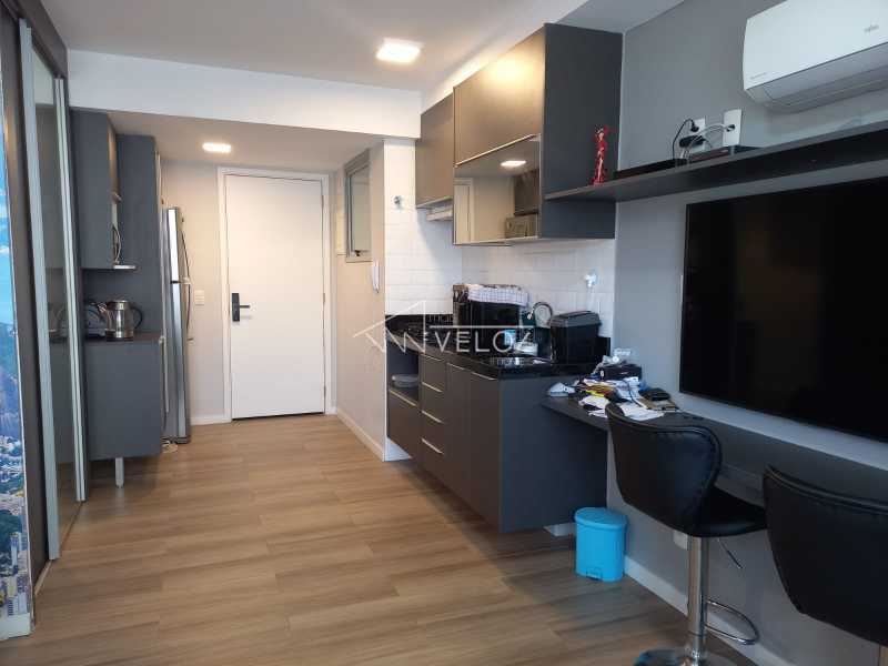 Apartamento à venda com 1 quarto, 35m² - Foto 3