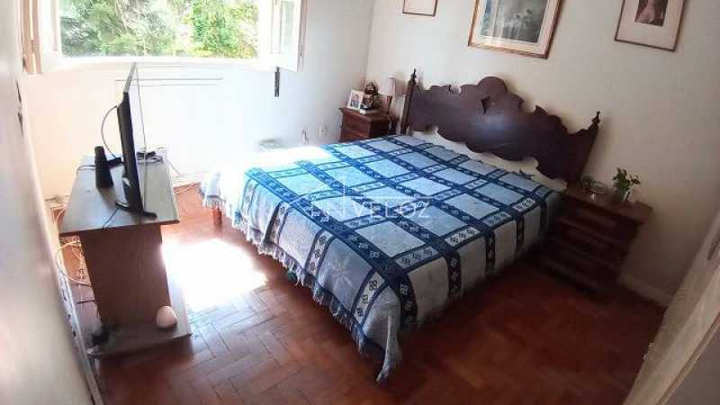 Apartamento à venda com 3 quartos, 135m² - Foto 11