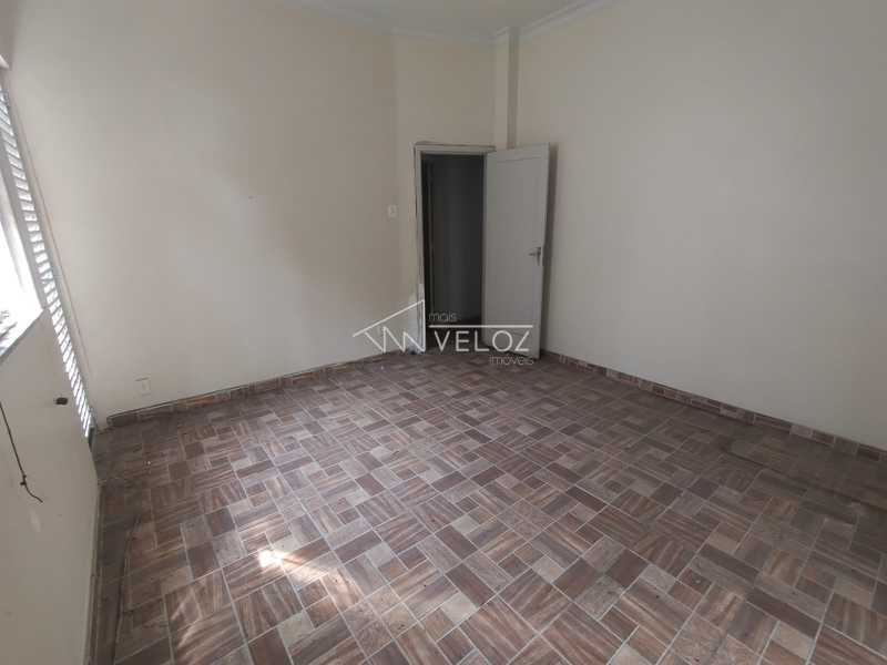 Apartamento à venda com 3 quartos, 128m² - Foto 33