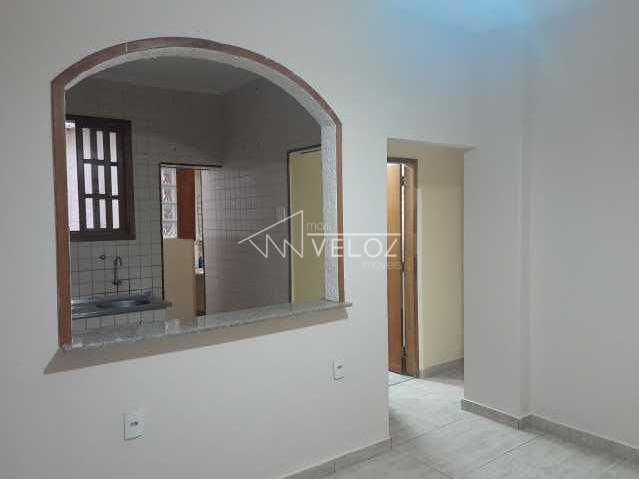 Apartamento à venda com 2 quartos, 45m² - Foto 4