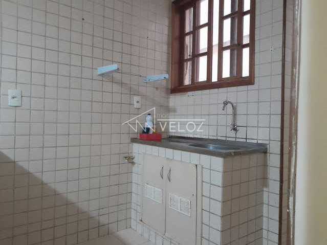 Apartamento à venda com 2 quartos, 45m² - Foto 14