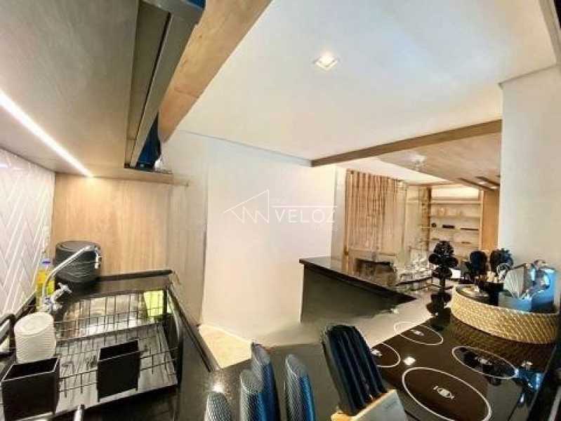 Apartamento à venda com 2 quartos, 89m² - Foto 17