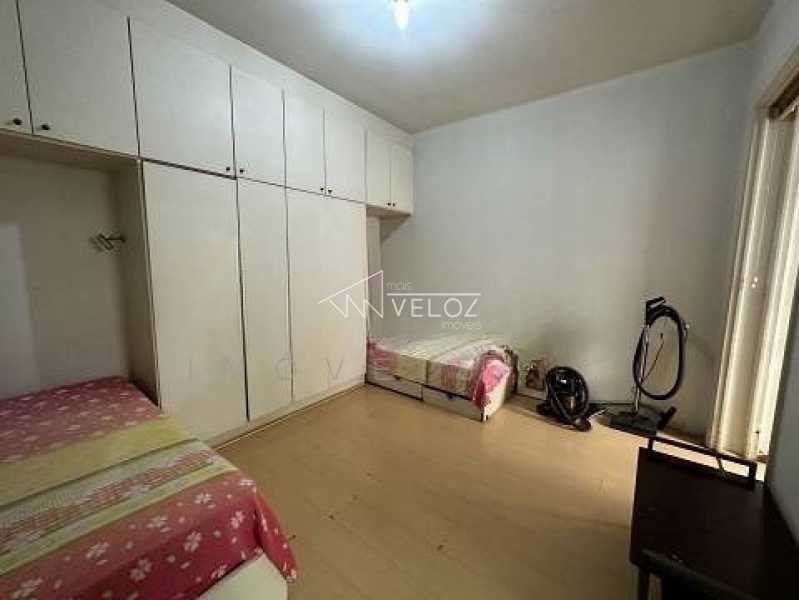 Apartamento à venda com 3 quartos, 134m² - Foto 8