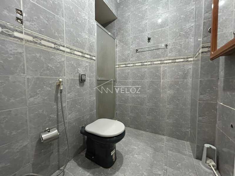 Apartamento à venda com 2 quartos, 65m² - Foto 9