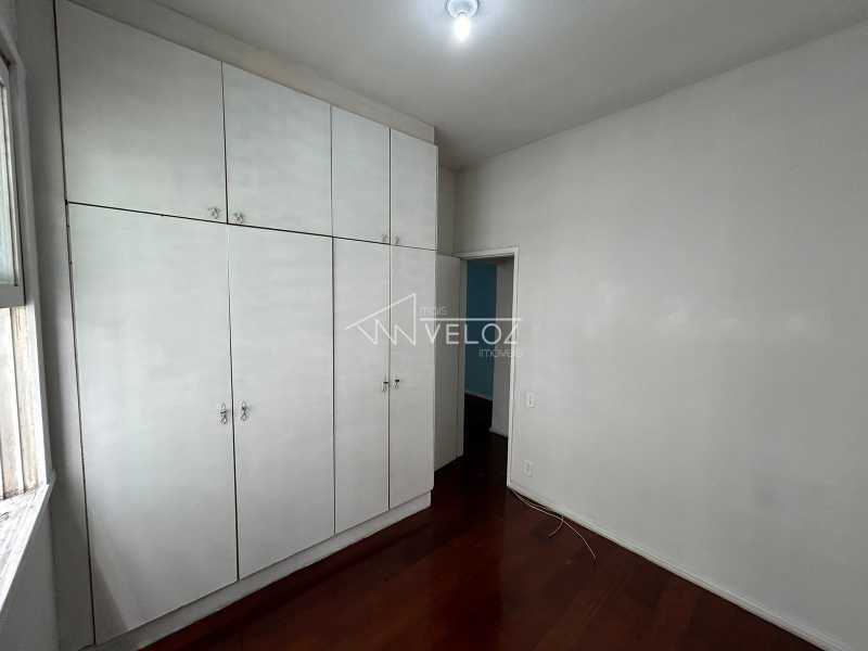 Apartamento à venda com 2 quartos, 65m² - Foto 7