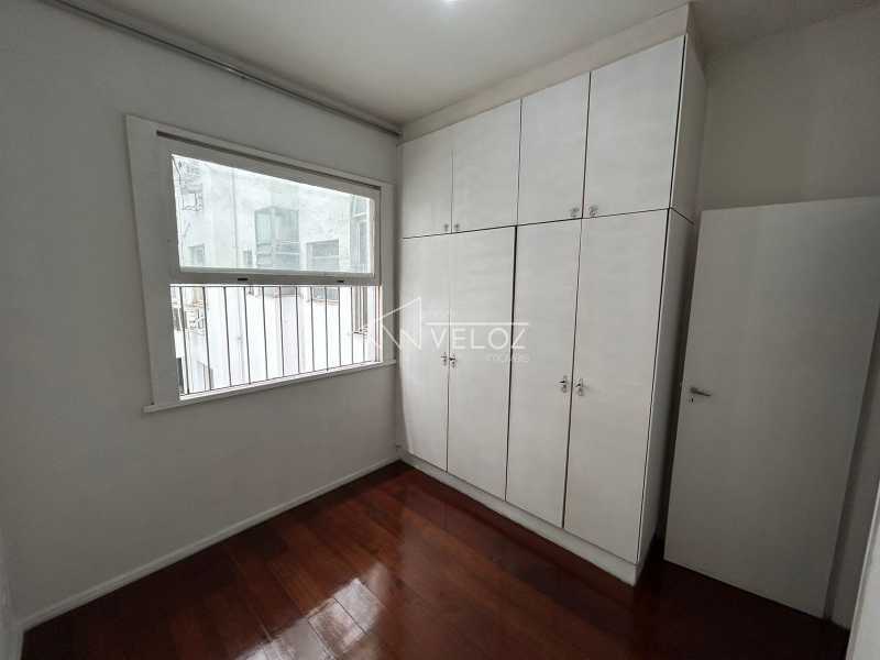 Apartamento à venda com 2 quartos, 65m² - Foto 6