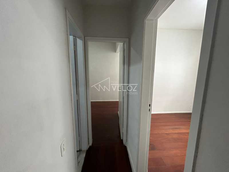 Apartamento à venda com 2 quartos, 65m² - Foto 4