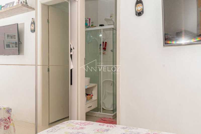 Apartamento à venda com 1 quarto, 61m² - Foto 2