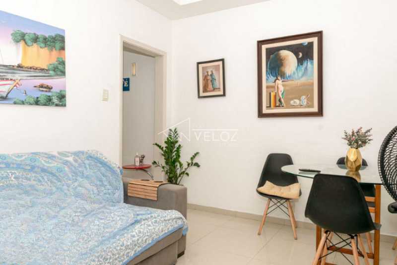 Apartamento à venda com 1 quarto, 61m² - Foto 9