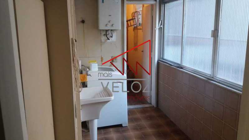 Apartamento à venda com 3 quartos, 156m² - Foto 7