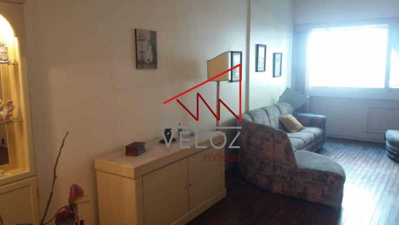 Apartamento à venda com 3 quartos, 156m² - Foto 3