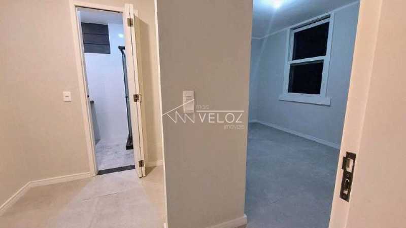 Casa de Condomínio à venda com 4 quartos, 260m² - Foto 17