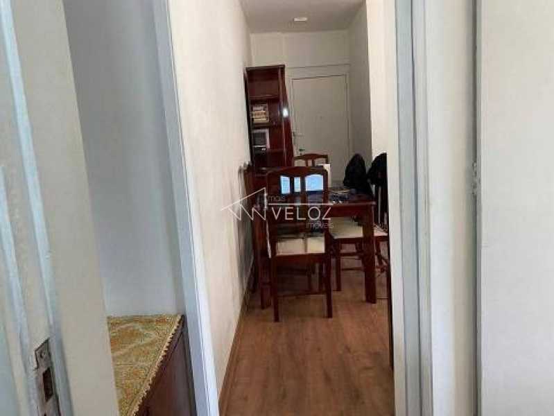 Apartamento à venda com 1 quarto, 62m² - Foto 4