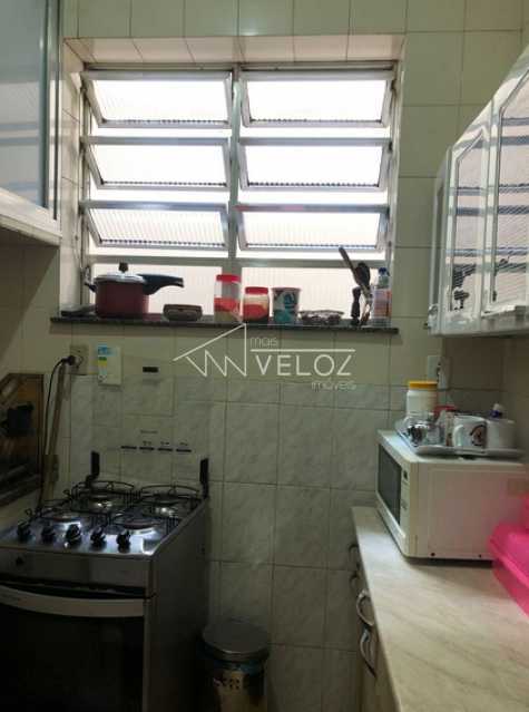 Apartamento à venda com 2 quartos, 65m² - Foto 17