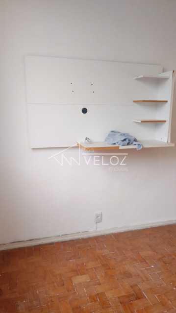 Apartamento à venda com 1 quarto, 38m² - Foto 11