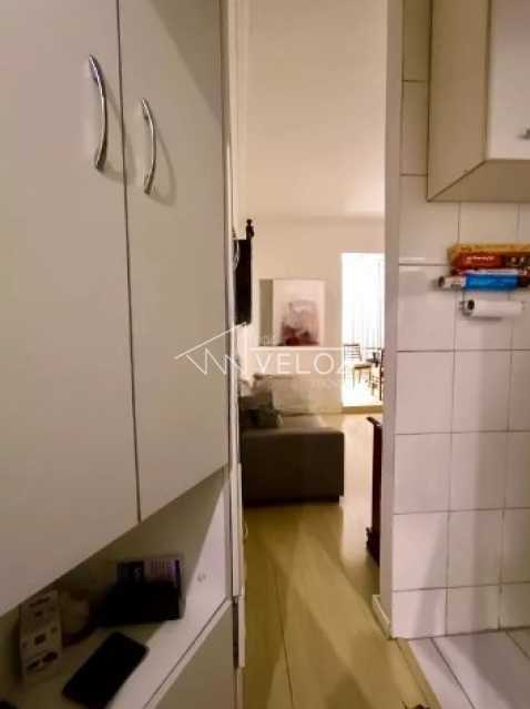 Apartamento à venda com 2 quartos, 68m² - Foto 11