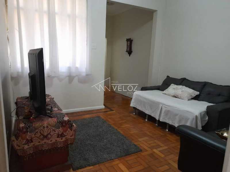 Apartamento à venda com 2 quartos, 77m² - Foto 1