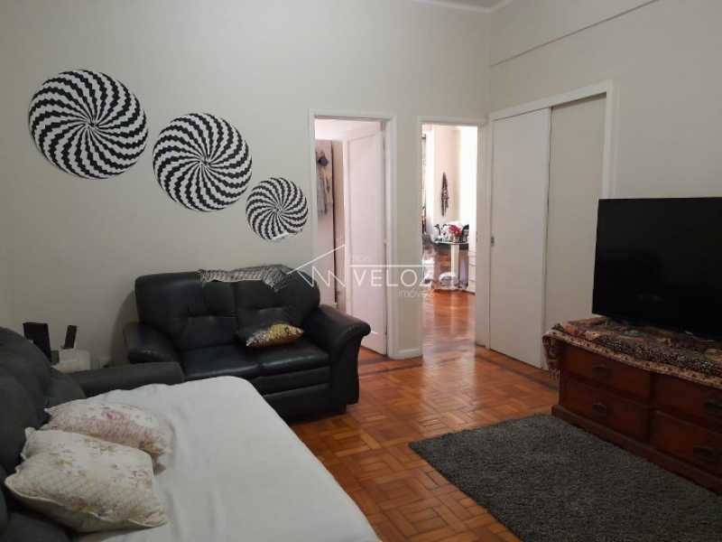 Apartamento à venda com 2 quartos, 77m² - Foto 3