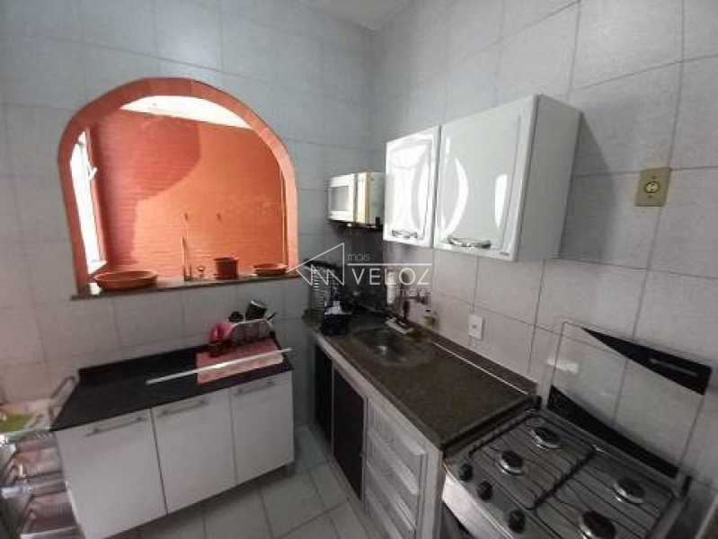 Apartamento à venda com 2 quartos, 63m² - Foto 13