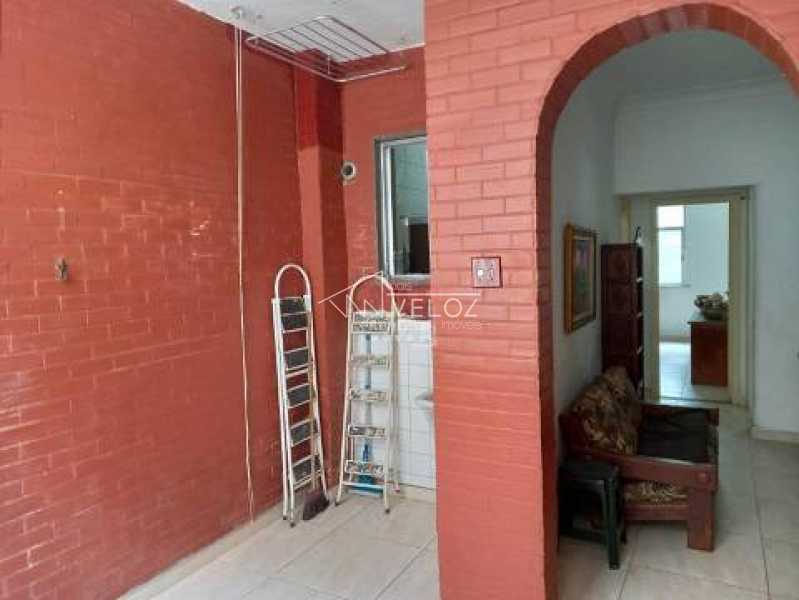 Apartamento à venda com 2 quartos, 63m² - Foto 15