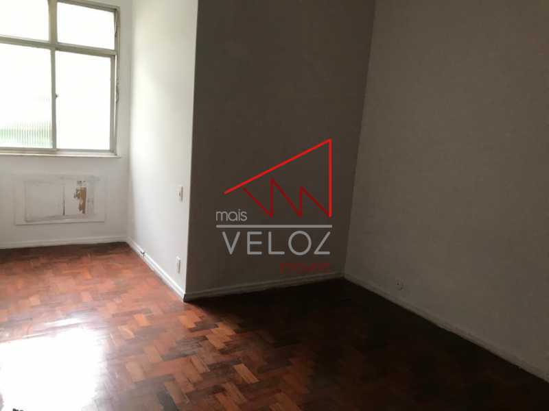 Apartamento à venda com 3 quartos, 130m² - Foto 12