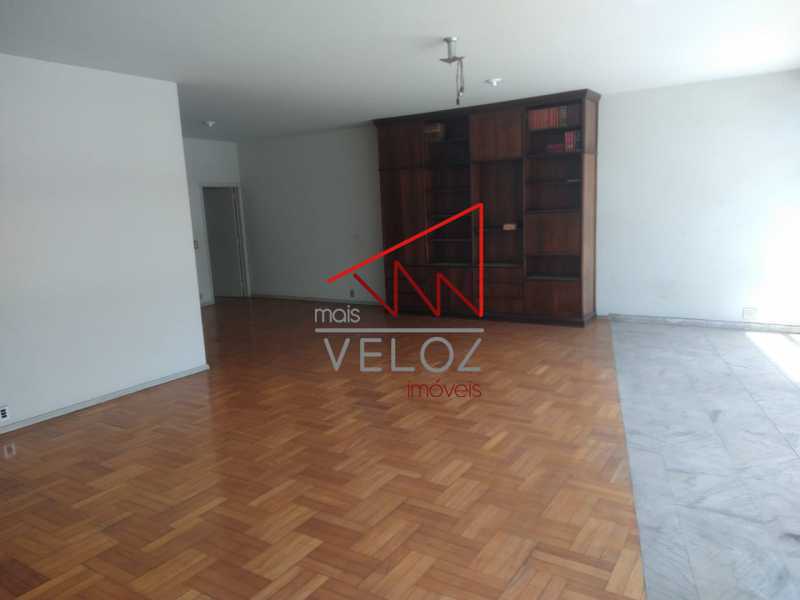 Apartamento à venda com 4 quartos, 290m² - Foto 4