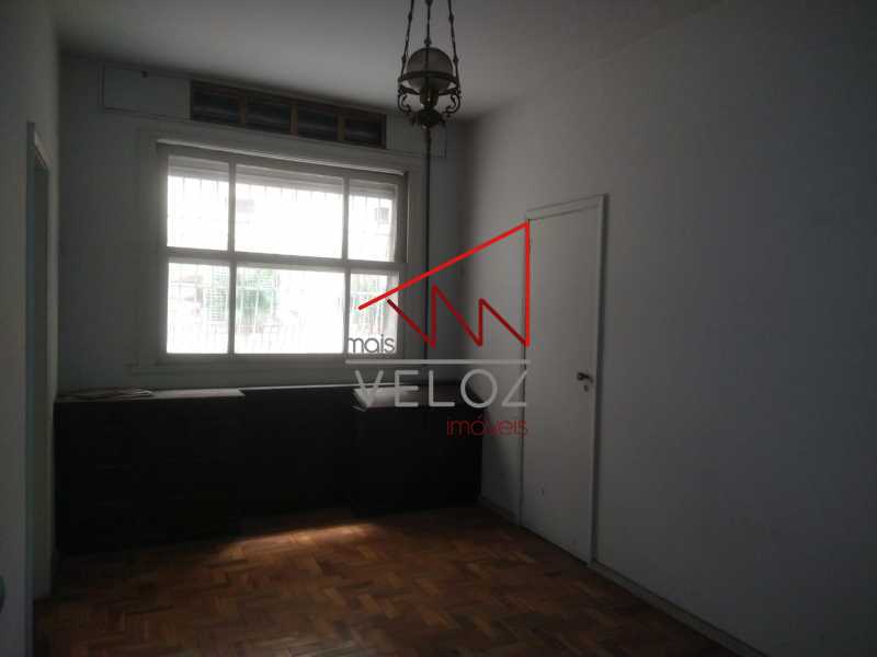 Apartamento à venda com 4 quartos, 290m² - Foto 12