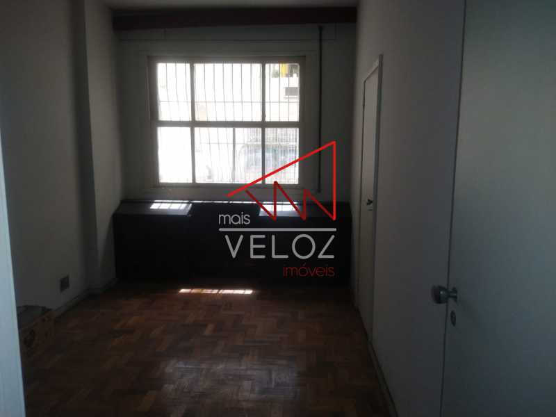 Apartamento à venda com 4 quartos, 290m² - Foto 13