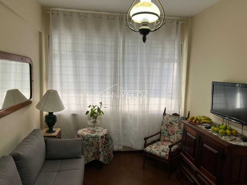 Apartamento à venda com 1 quarto, 40m² - Foto 1