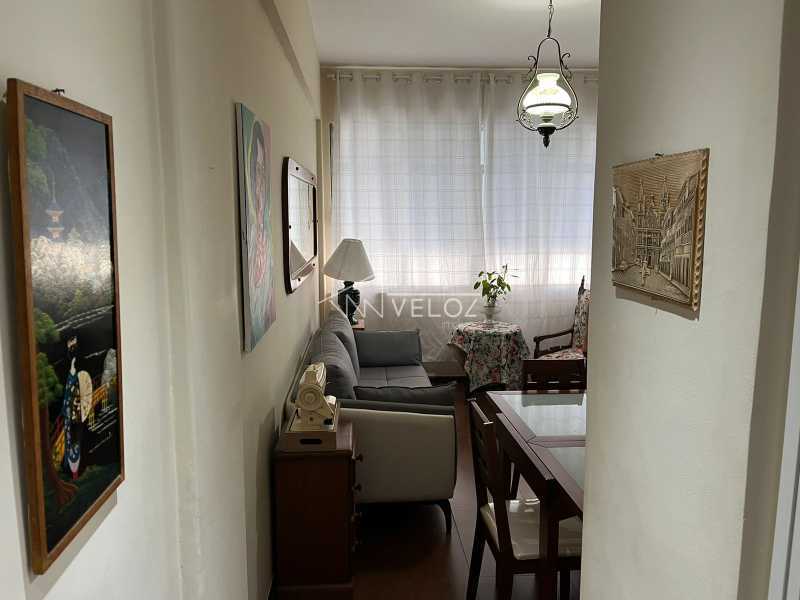 Apartamento à venda com 1 quarto, 40m² - Foto 16