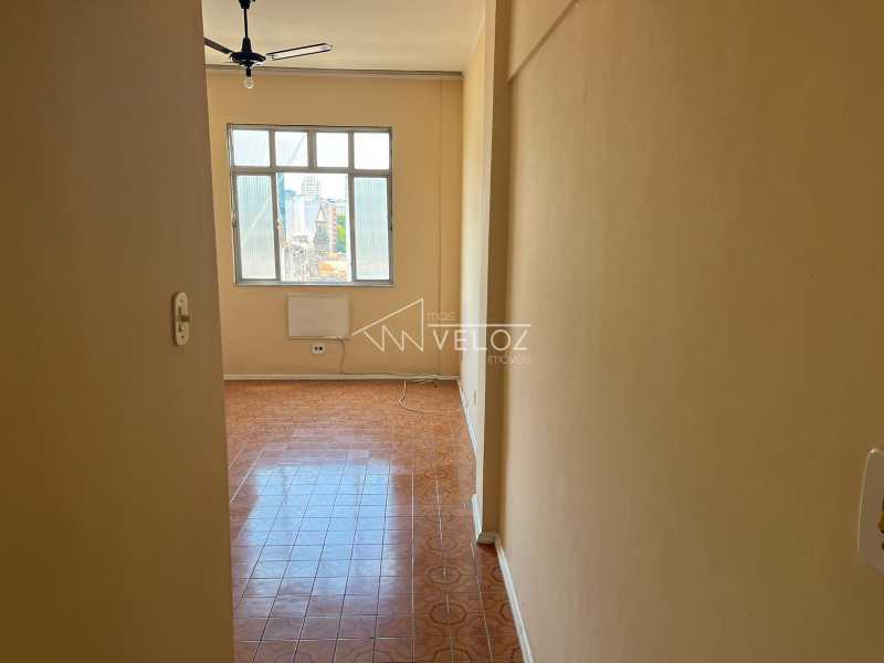 Kitnet e Studio à venda, 34m² - Foto 2