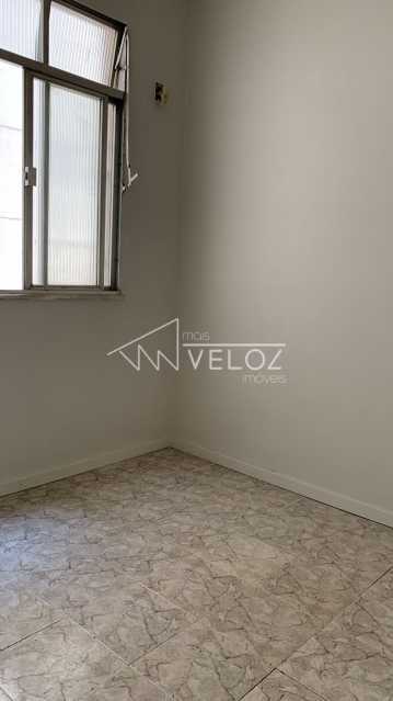 Apartamento à venda com 1 quarto, 37m² - Foto 4