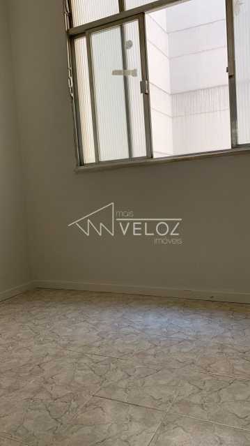 Apartamento à venda com 1 quarto, 37m² - Foto 9