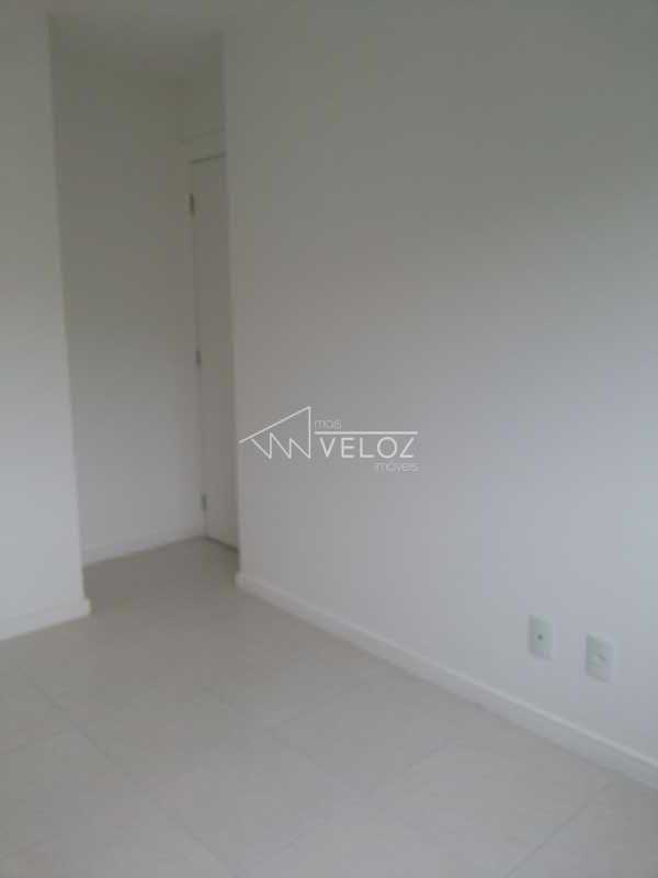 Apartamento à venda com 1 quarto, 53m² - Foto 15