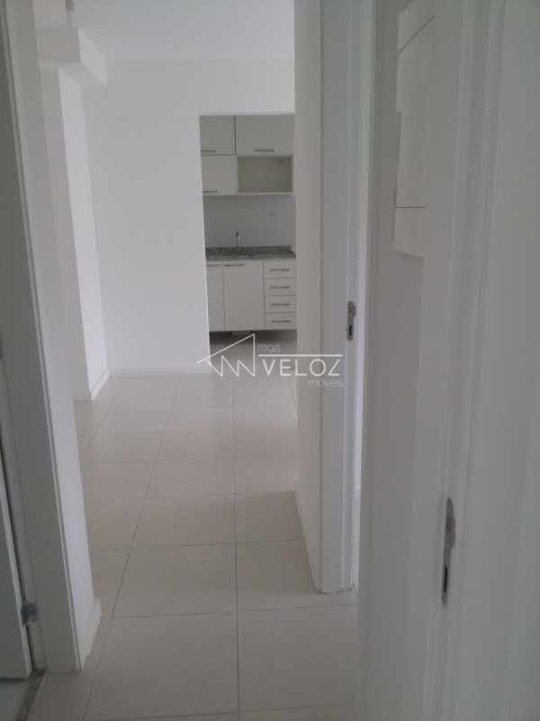 Apartamento à venda com 1 quarto, 53m² - Foto 17