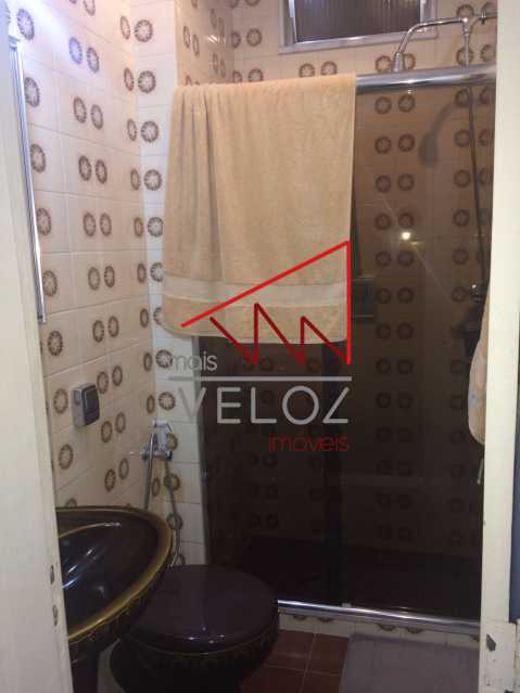 Apartamento à venda com 2 quartos, 75m² - Foto 17