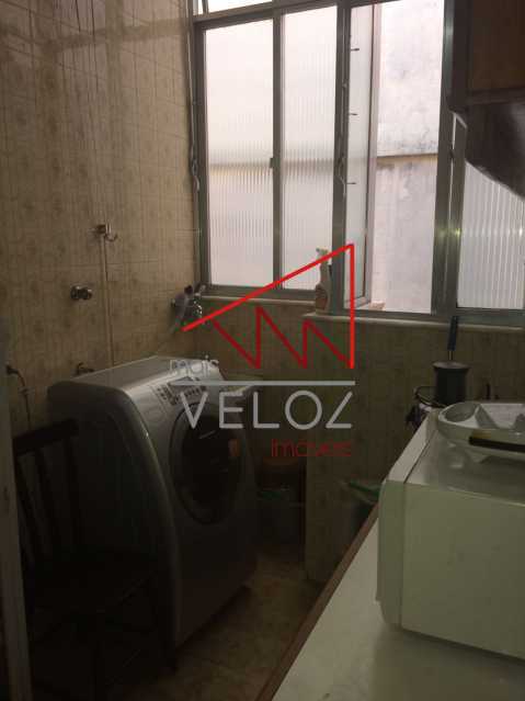 Apartamento à venda com 2 quartos, 75m² - Foto 16