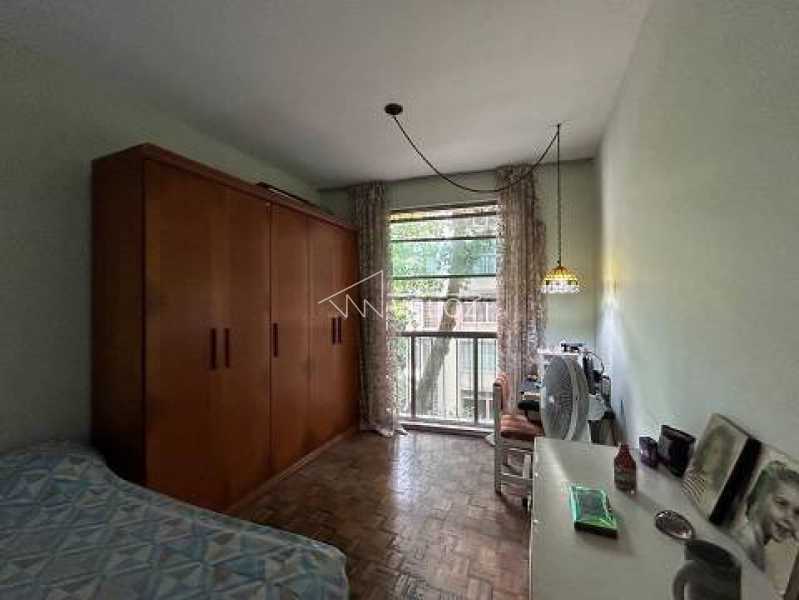 Apartamento à venda com 3 quartos, 136m² - Foto 12