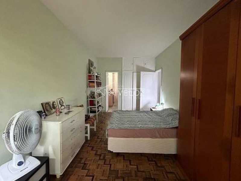 Apartamento à venda com 3 quartos, 136m² - Foto 13