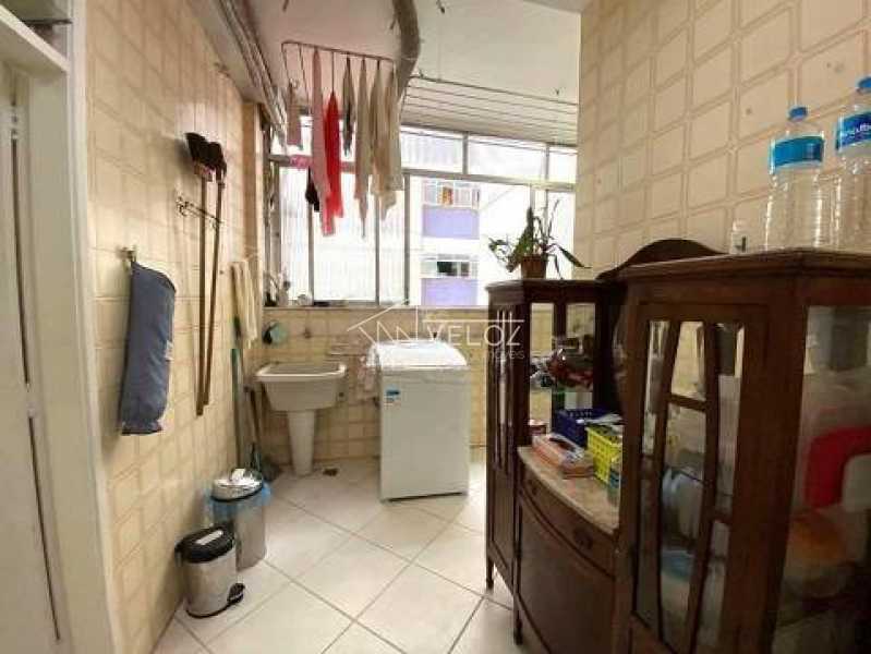 Apartamento à venda com 4 quartos, 240m² - Foto 15