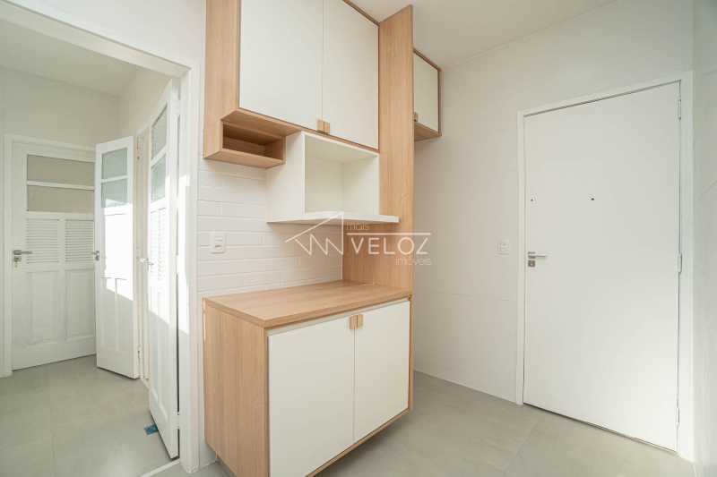 Apartamento à venda com 4 quartos, 130m² - Foto 13