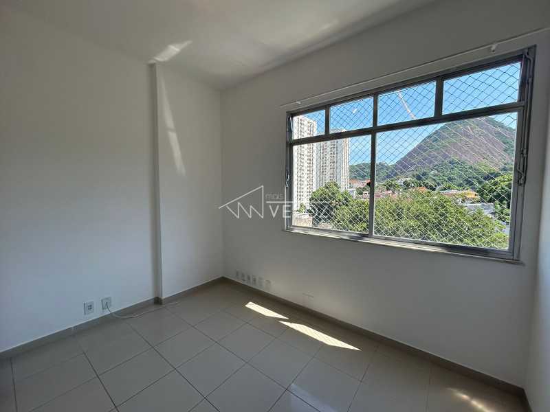 Apartamento à venda com 2 quartos, 58m² - Foto 9