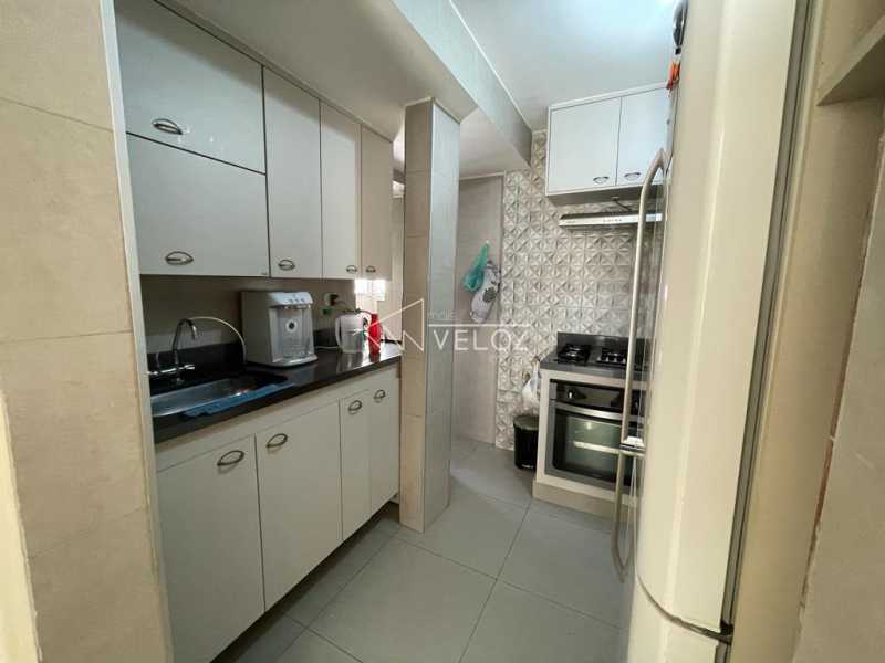 Apartamento à venda com 1 quarto, 67m² - Foto 3