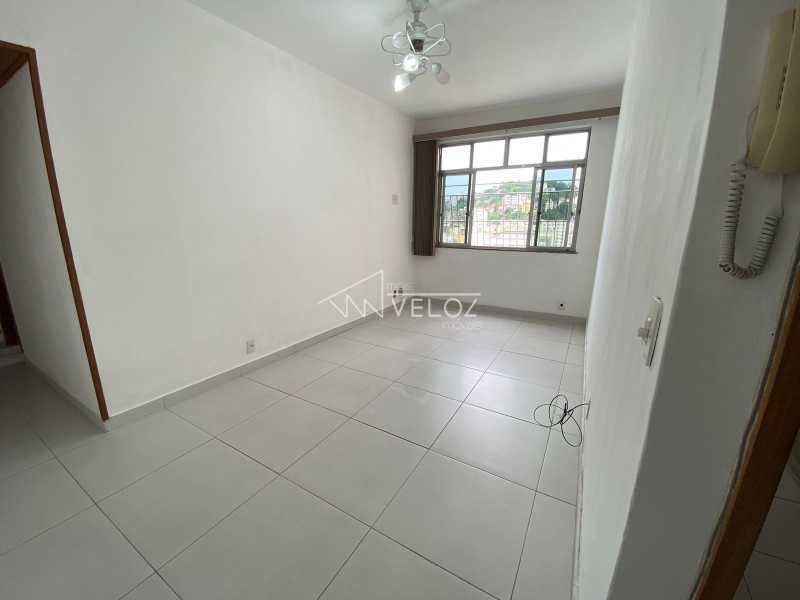 Apartamento à venda com 2 quartos, 54m² - Foto 2